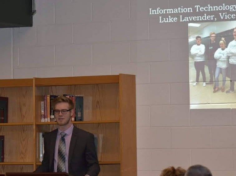 Luke presenting during Project Generals class company work